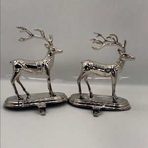 Shimmering Silver Reindeer Decor Set